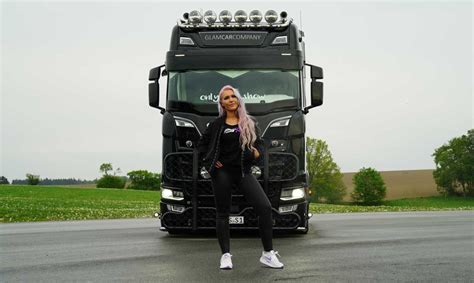 trucker babe sabrina freund|Truckerbabe.Sabrina (@ps